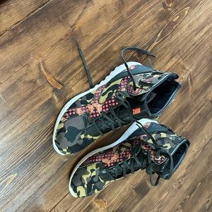 Women’s Nike shoes